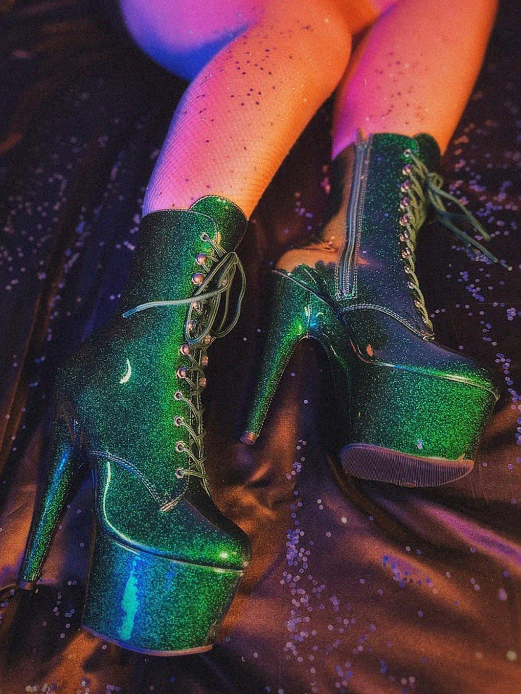 ADORE-1020GP - EMERALD GREEN GLITTER ✰ PRE ORDER ✰ - Image 2