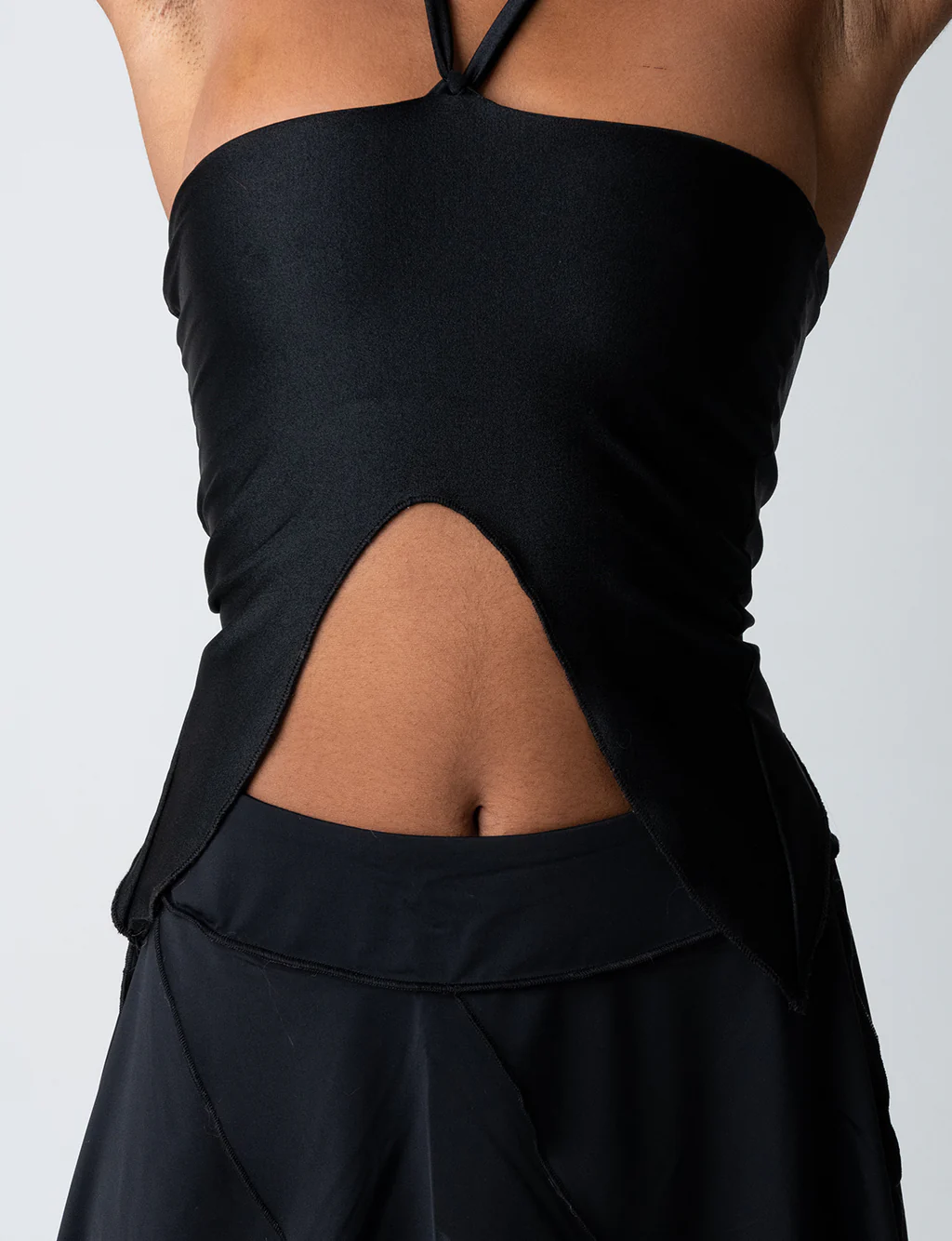BAMBI CROP - JET BLACK - Image 3