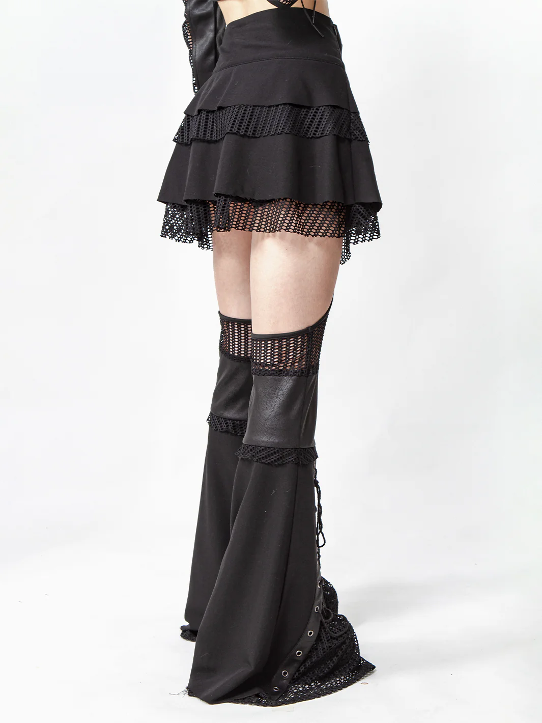 BLACK MIRROR FLARE SUSPENDER SKIRT - Image 14