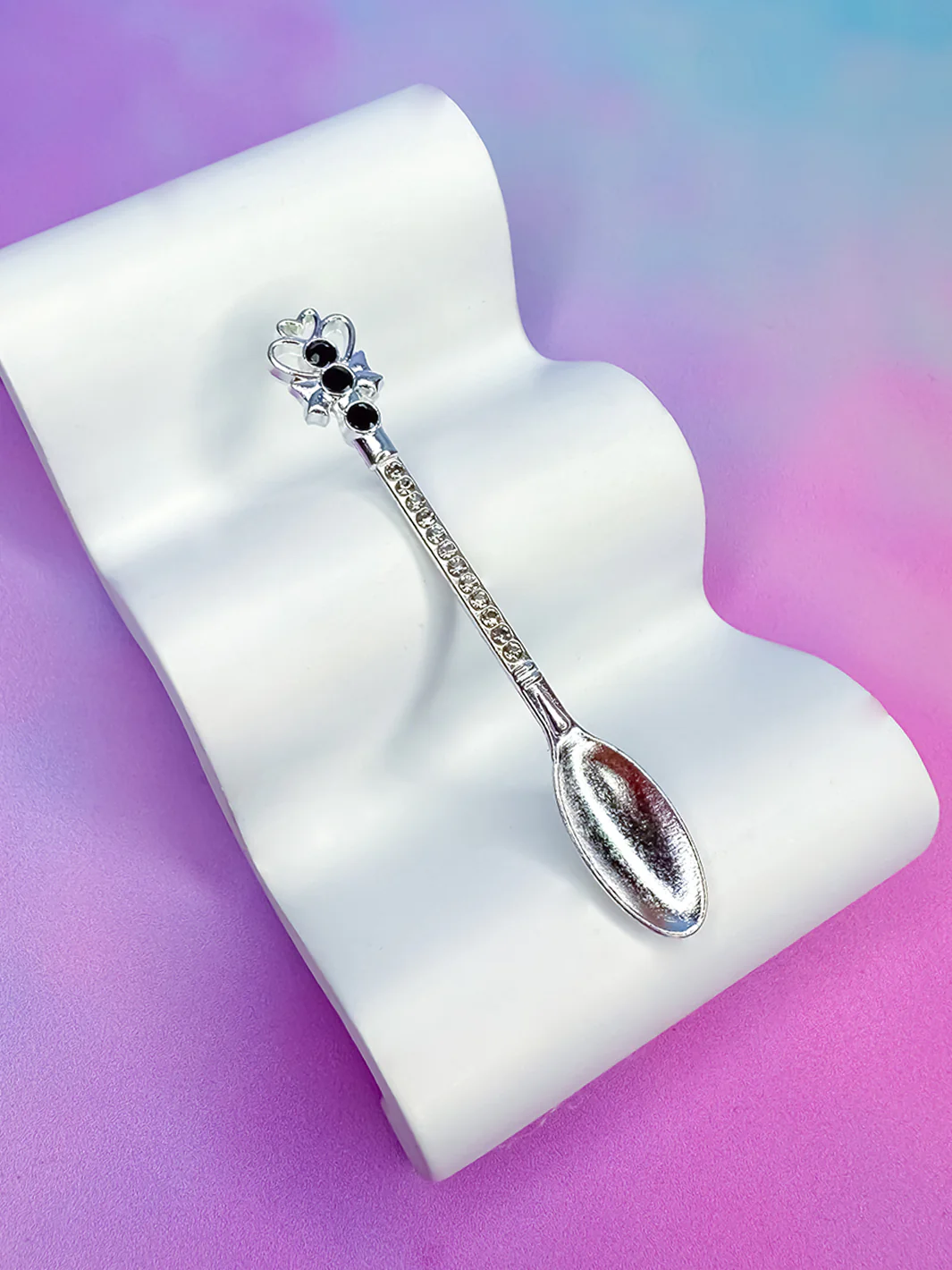 BOW DIAMOND SPOON PENDANT - SILVER - Image 3