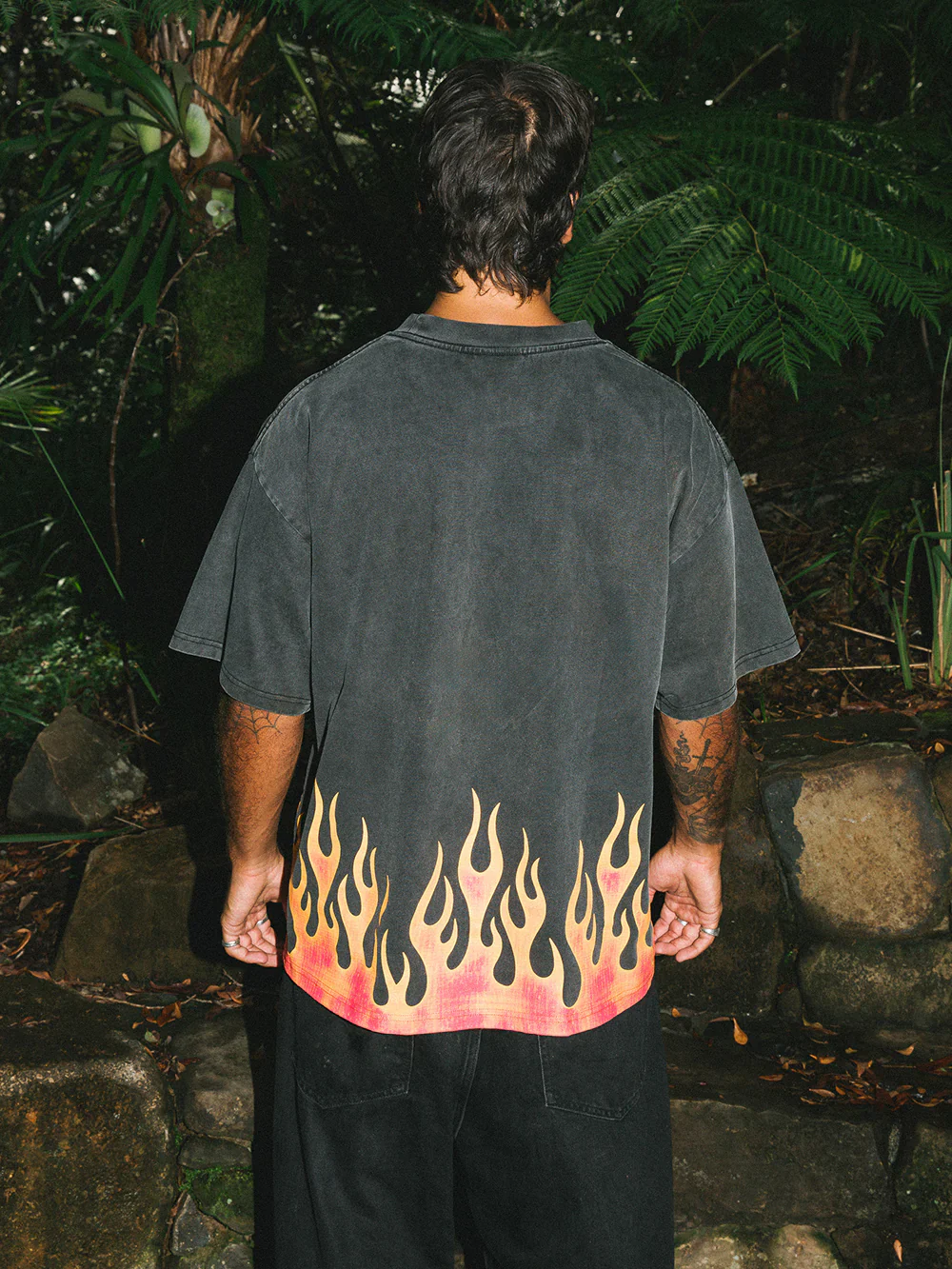 BURNING SKULL BOXY TEE - WASHED BLACK/FLAME - Image 5