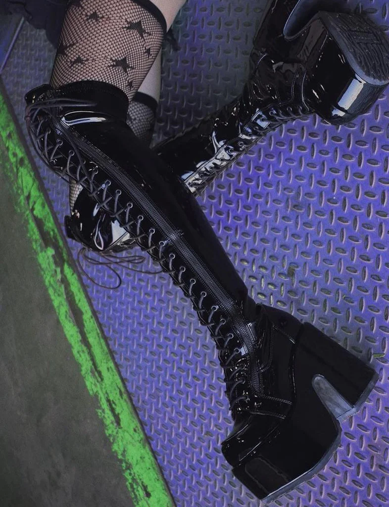 DEMONIA CAMEL-300 - BLACK PATENT ✰ PRE ORDER ✰ - Image 2