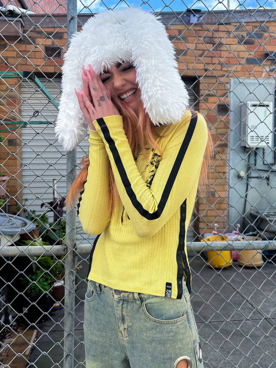 CREATURE FUZZY HAT - WHITE - Image 2
