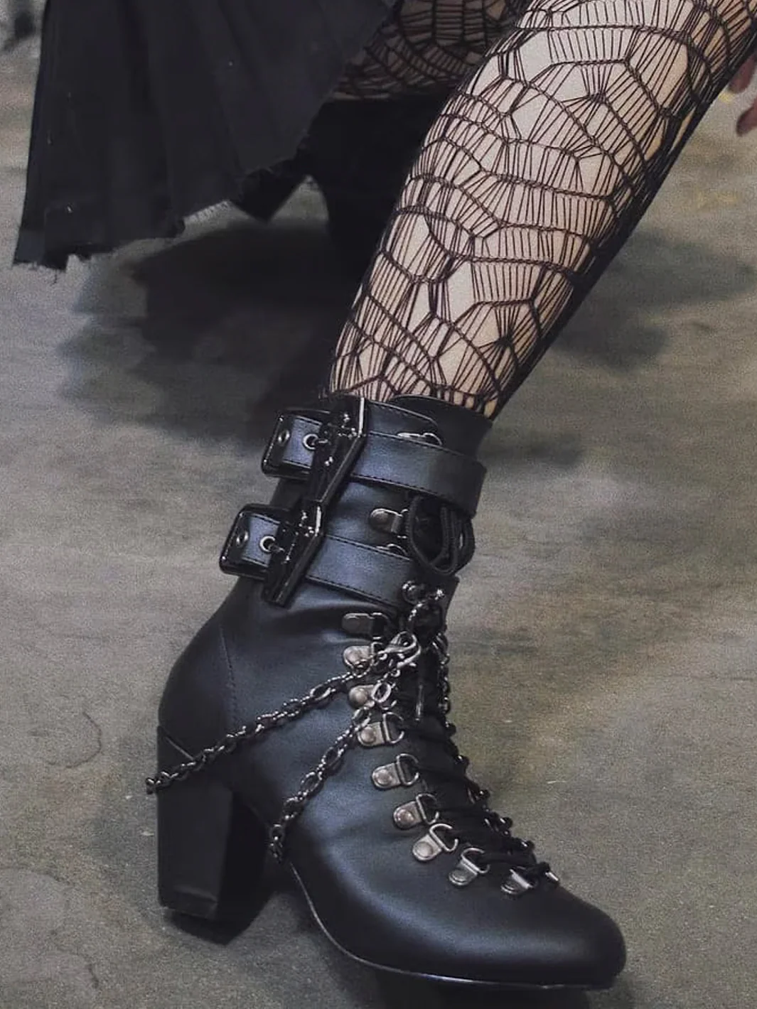 DEMONIA VIVIKA-128 - BLACK VEGAN LEATHER ✰ PRE ORDER ✰ - Image 2