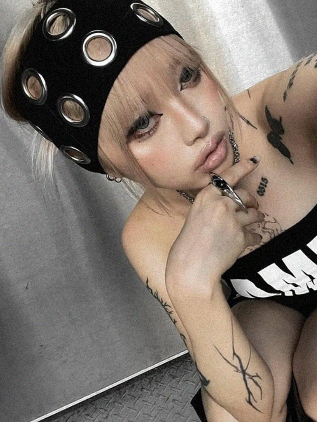 ELEKTRA BLACK HEADBAND