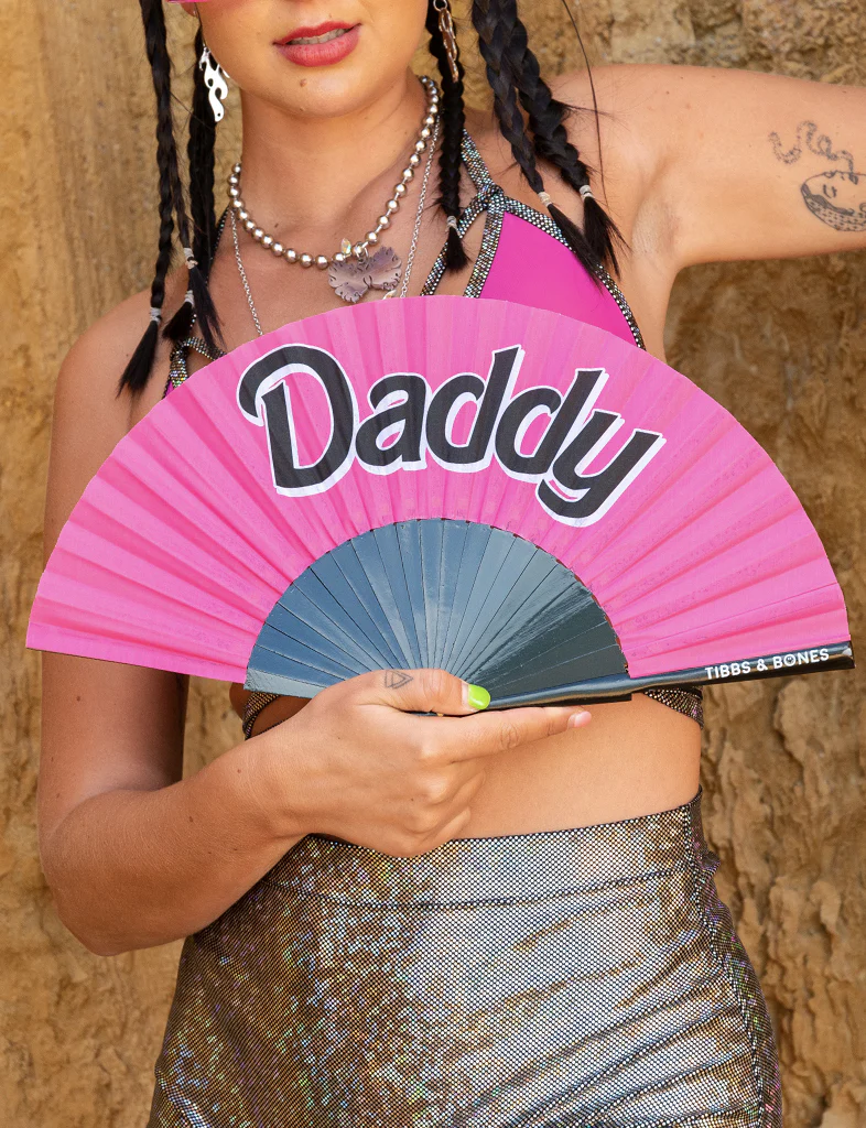 *EXCLUSIVE* DADDY DOOF FAN - Image 6