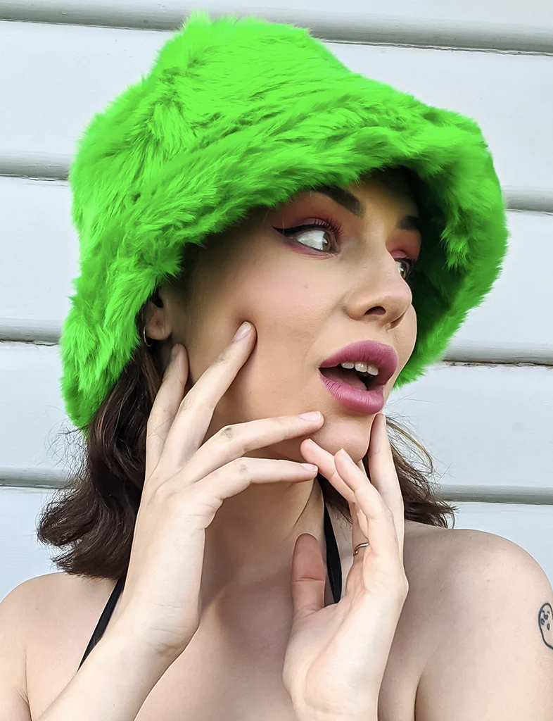 FOOLISH FUZZY HAT - GREEN - Image 5