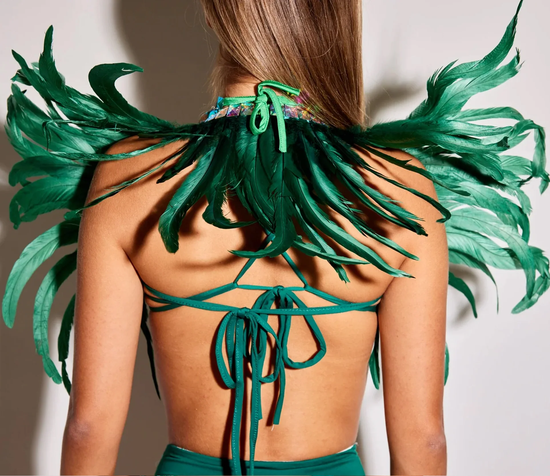 Green Feather Shawl - Image 5