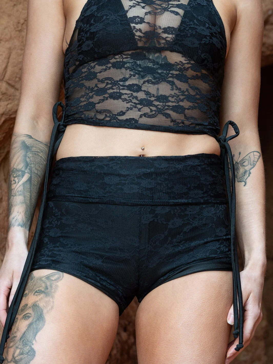 GROUNDED ROLL OVER SHORTS - BLACK LACE - Image 11