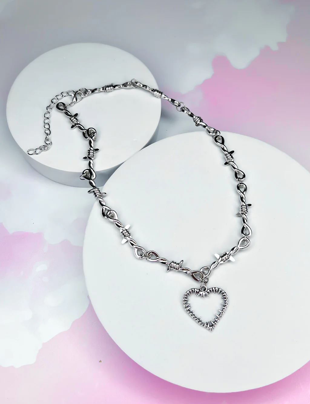 HEART IN A CAGE CHAIN NECKLACE - Image 2