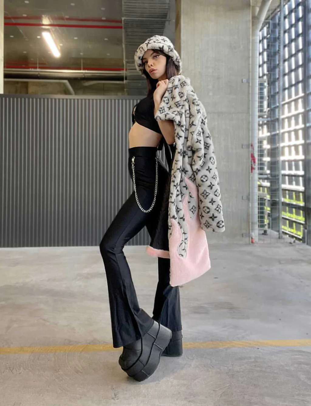 HOT AND BOUGEE FAUX FUR JACKET - GREY/PINK FLAME ✰ MADE 4 U ✰ - Image 7