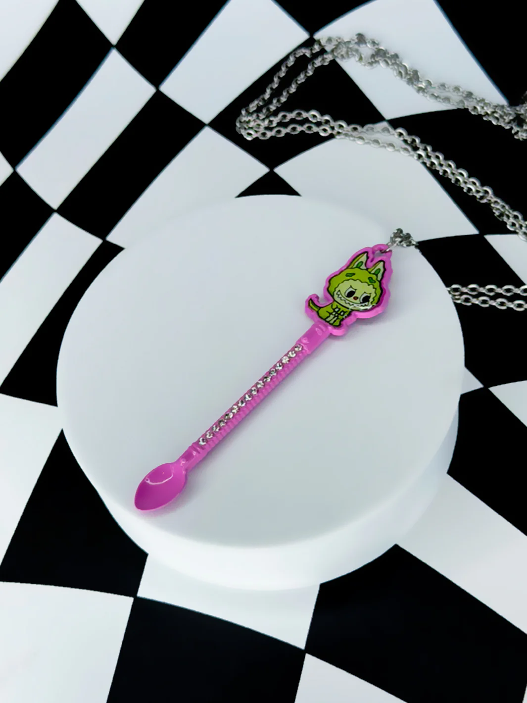 LA BU SCOOP NECKLACE - PINK