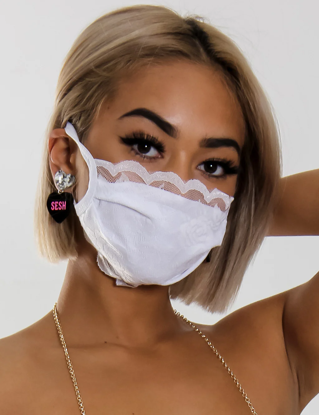 LACE DUST MASK - WHITE - Image 3