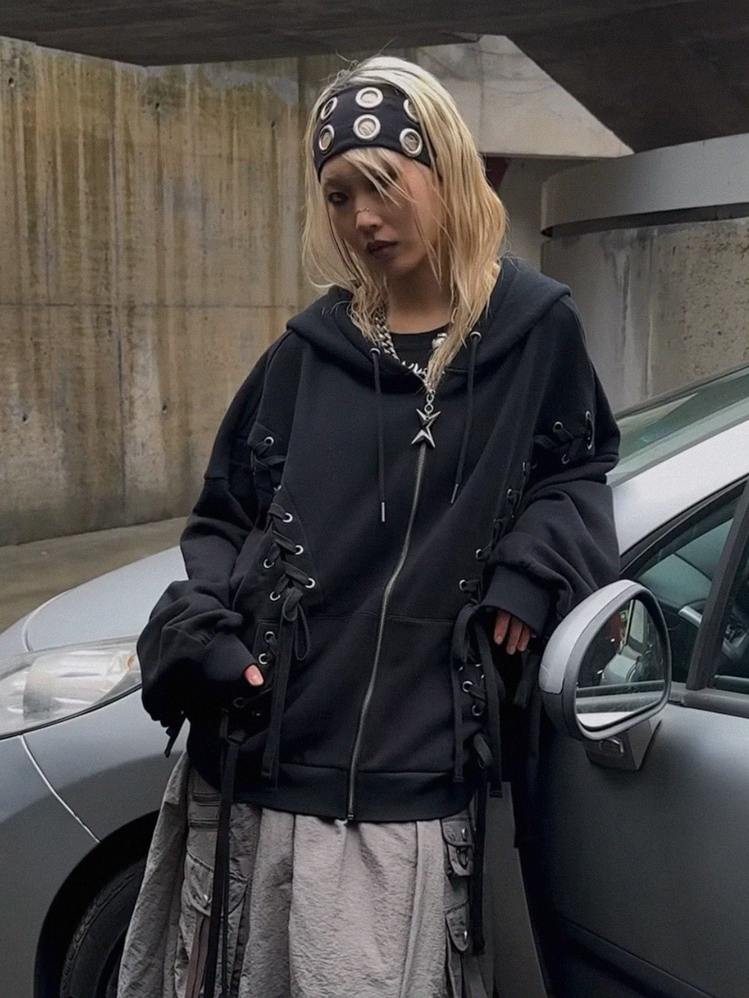 MIA BLACK ZIP UP HOODIE - Image 12