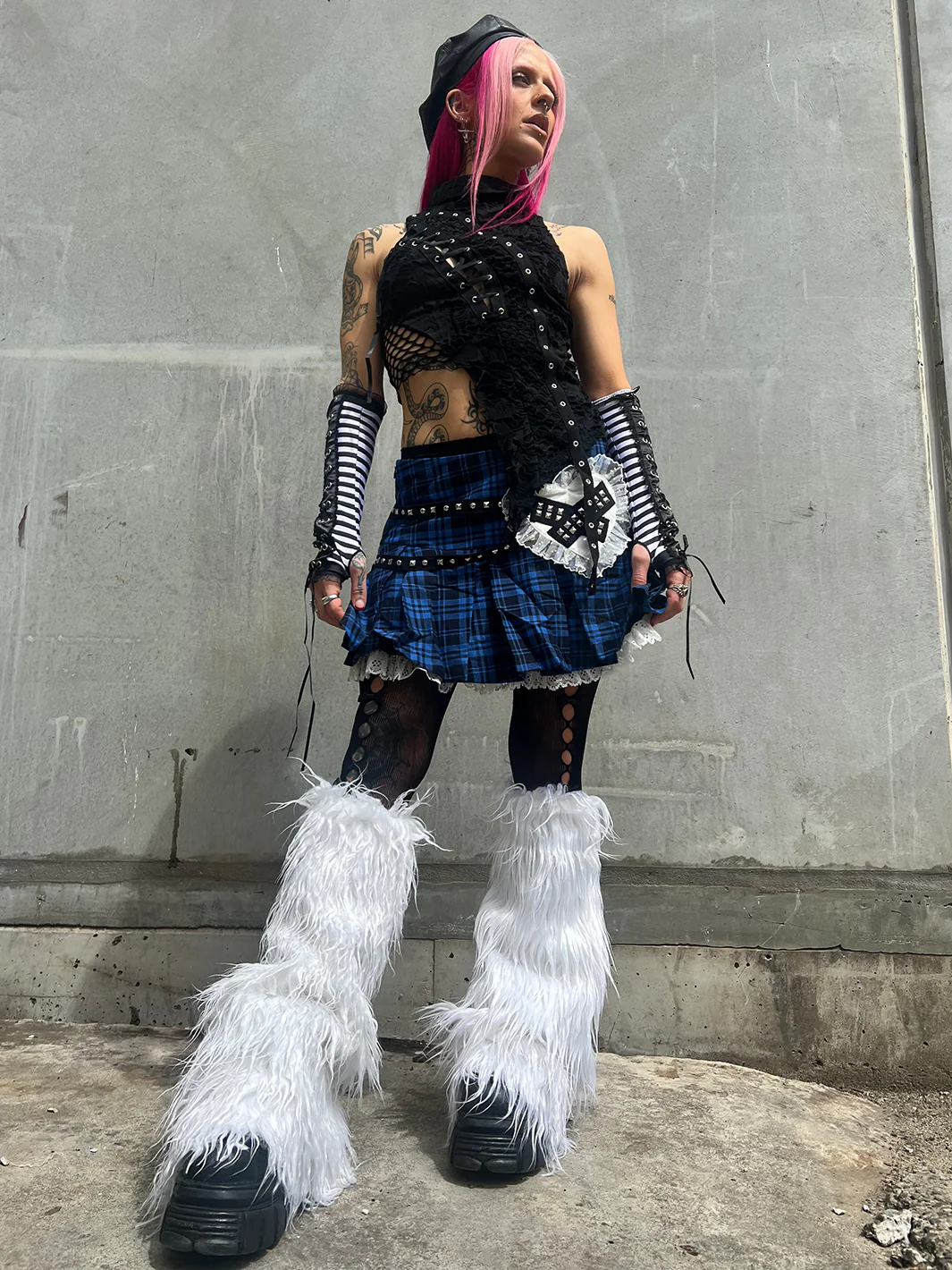 MISERY BUSINESS ASYMMETRIC CROP - Image 7