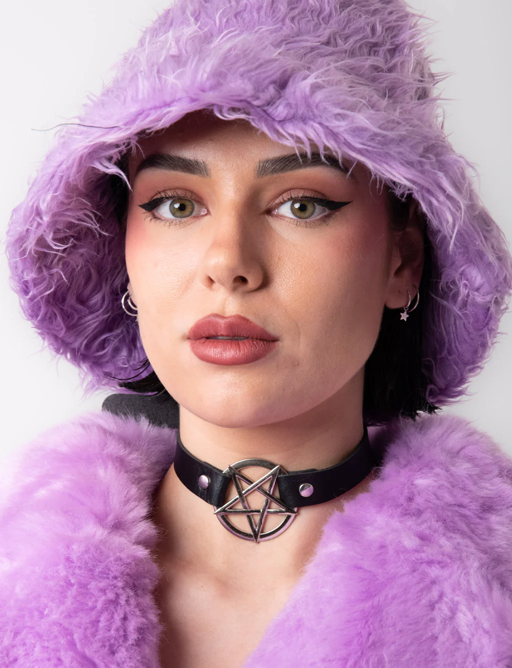 PENTAGRAM CHOKER - Image 3