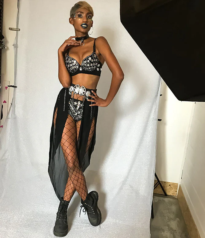 QUEEN OF SPLENDOUR SET - BLACK - Image 13