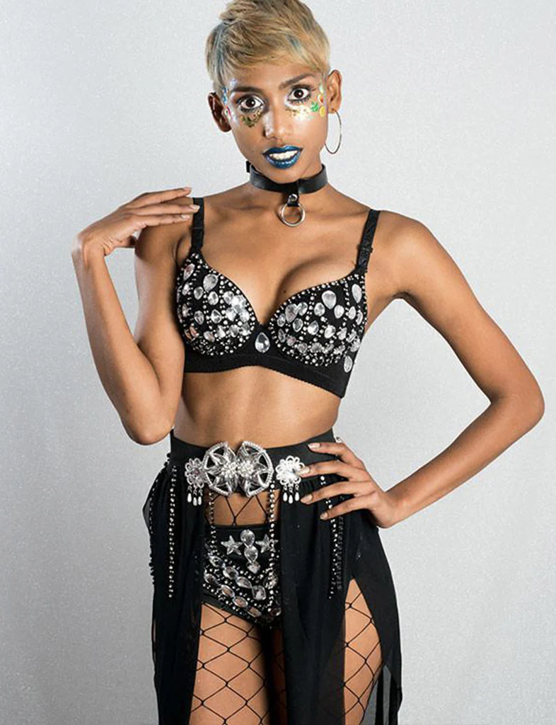 QUEEN OF SPLENDOUR SET - BLACK - Image 8