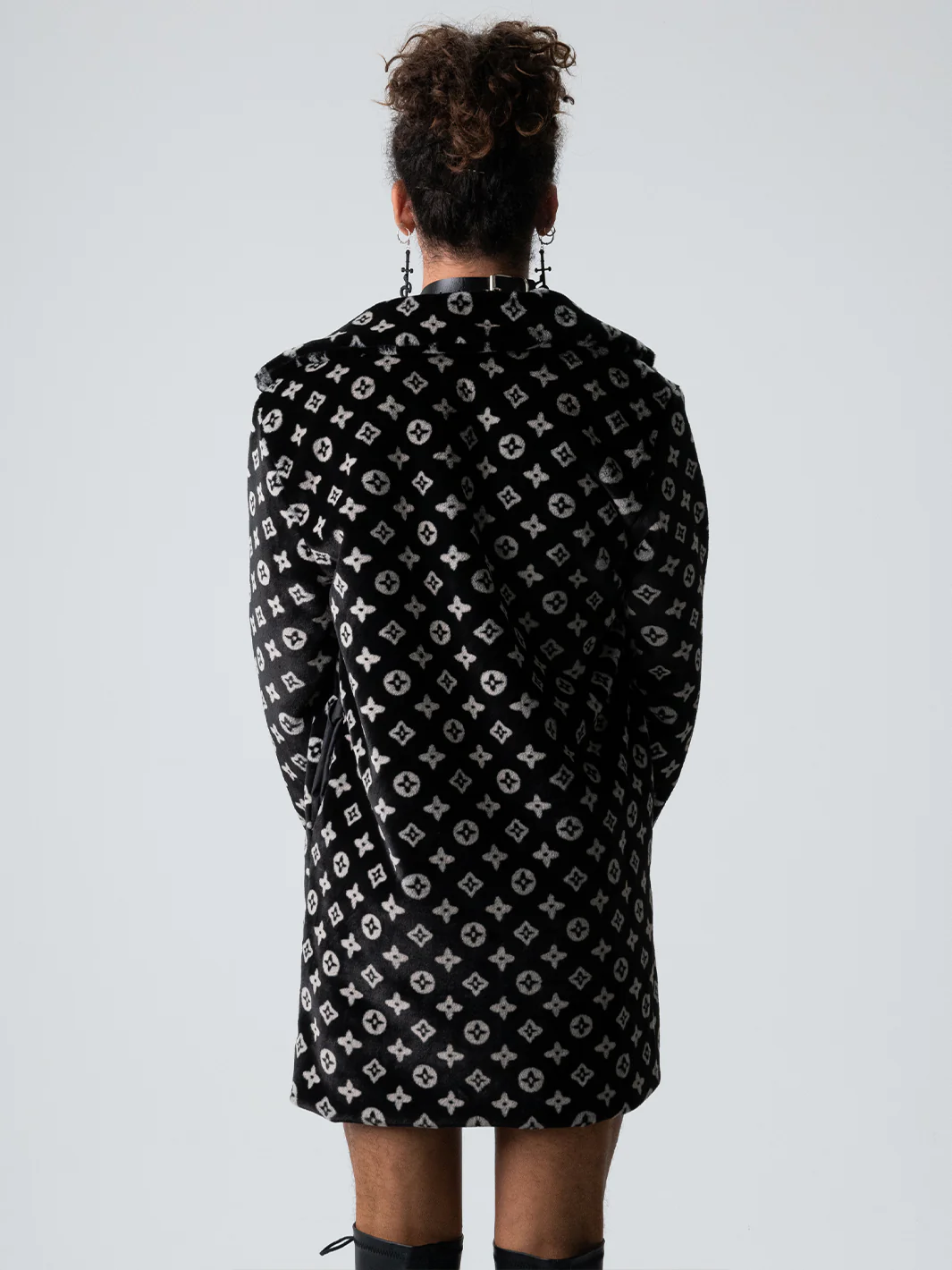 RICH BITCH FAUX FUR JACKET - BLACK ✰ MADE 4 U ✰ - Image 6