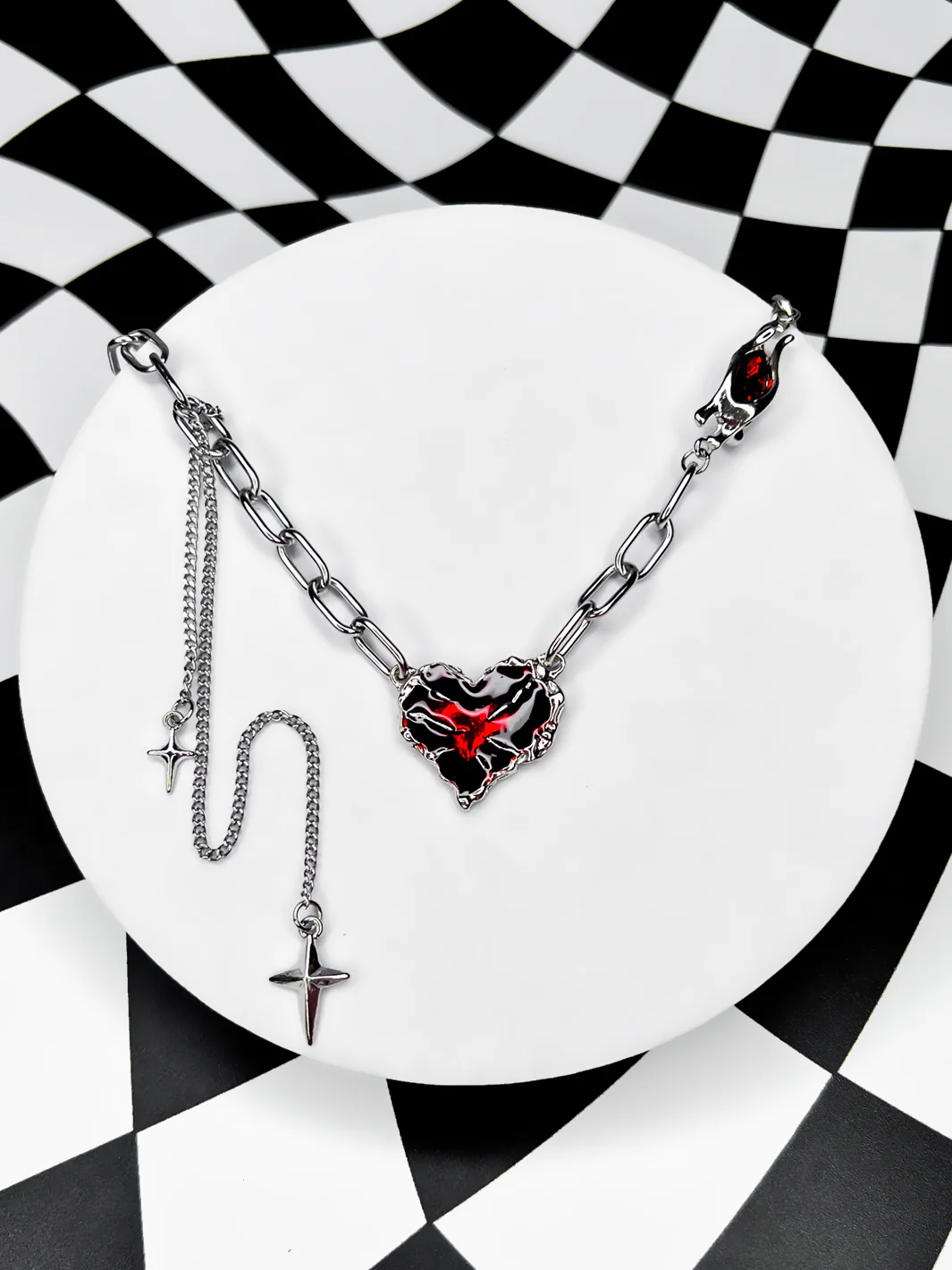 RUBY RAPTURE NECKLACE - Image 2