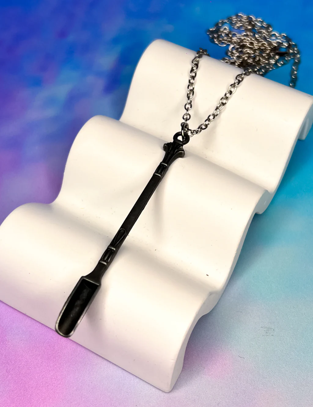 SCUBA STEVE SCOOP NECKLACE - BLACK - Image 2