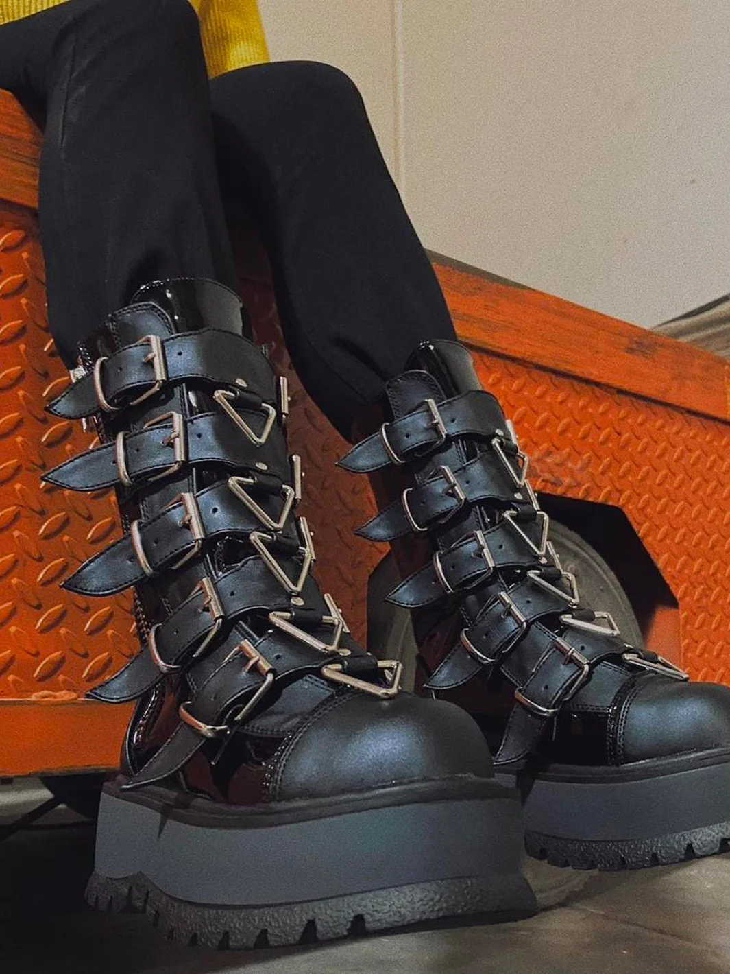 DEMONIA SLACKER-160 - BLACK PATENT ✰ PRE ORDER ✰ - Image 2