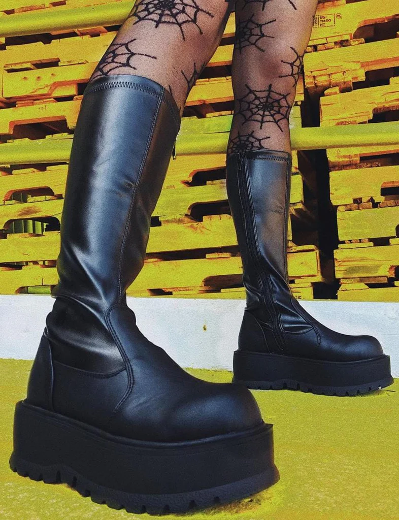 DEMONIA SLACKER-200 - BLACK VEGAN LEATHER ✰ PRE ORDER ✰ - Image 2