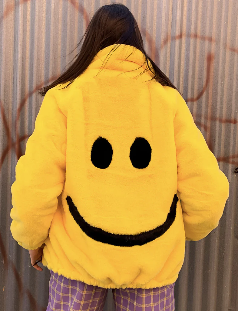 SMILEY FAUX FUR COAT - YELLOW ✰ MADE 4 U ✰ - Image 3