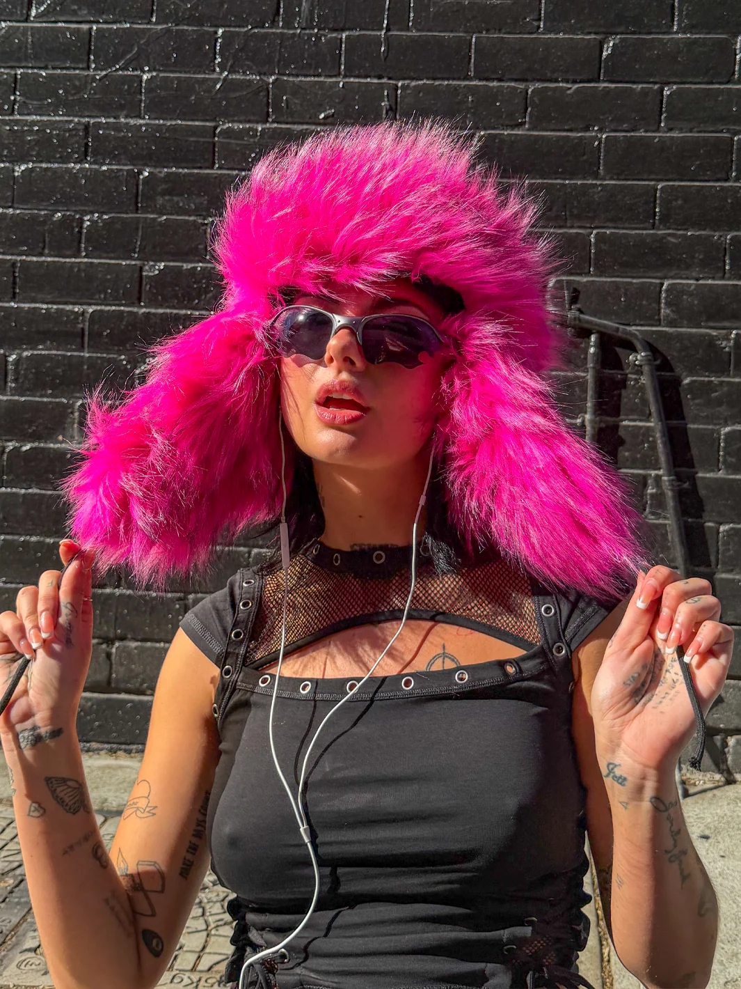 SNOW BRAT FUZZY HAT - HOT PINK - Image 2