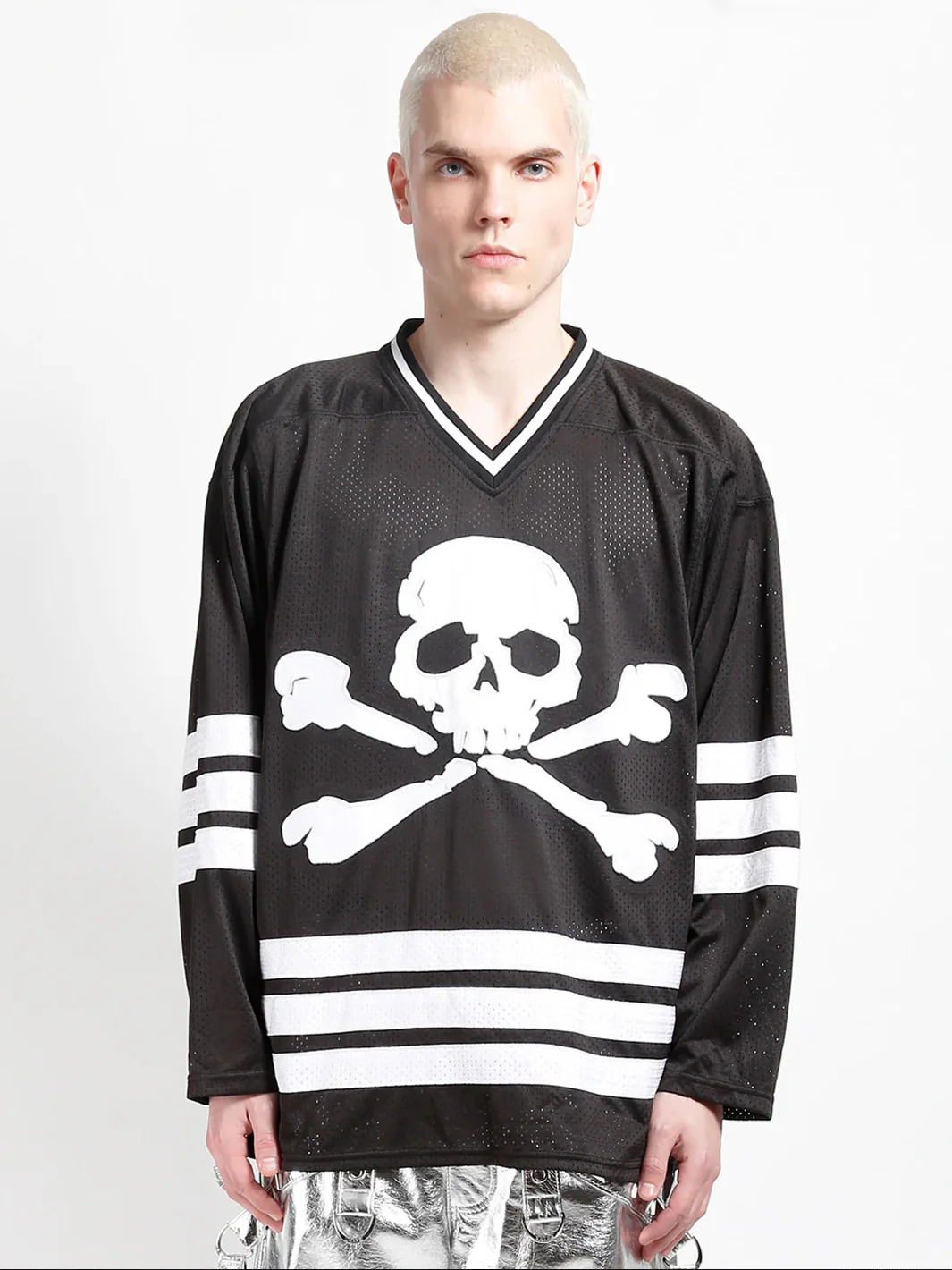 TRIPP NYC LOGO SKULL JERSEY - BLACK & WHITE - Image 5